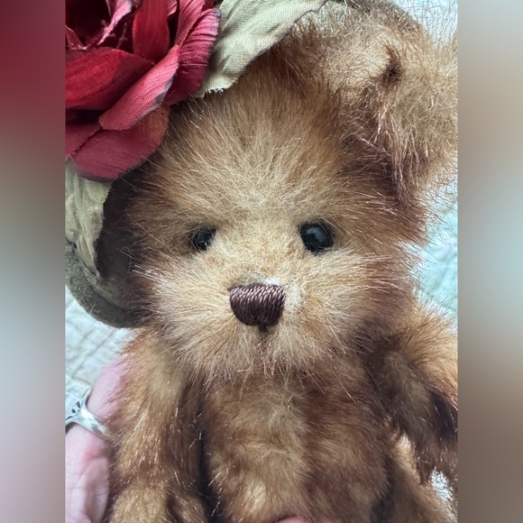 Vintage Boyds Bear Jointed Plush M.B. Pettit Handcrafted w/ Outfit & Floral Hat - Picture 3 of 5